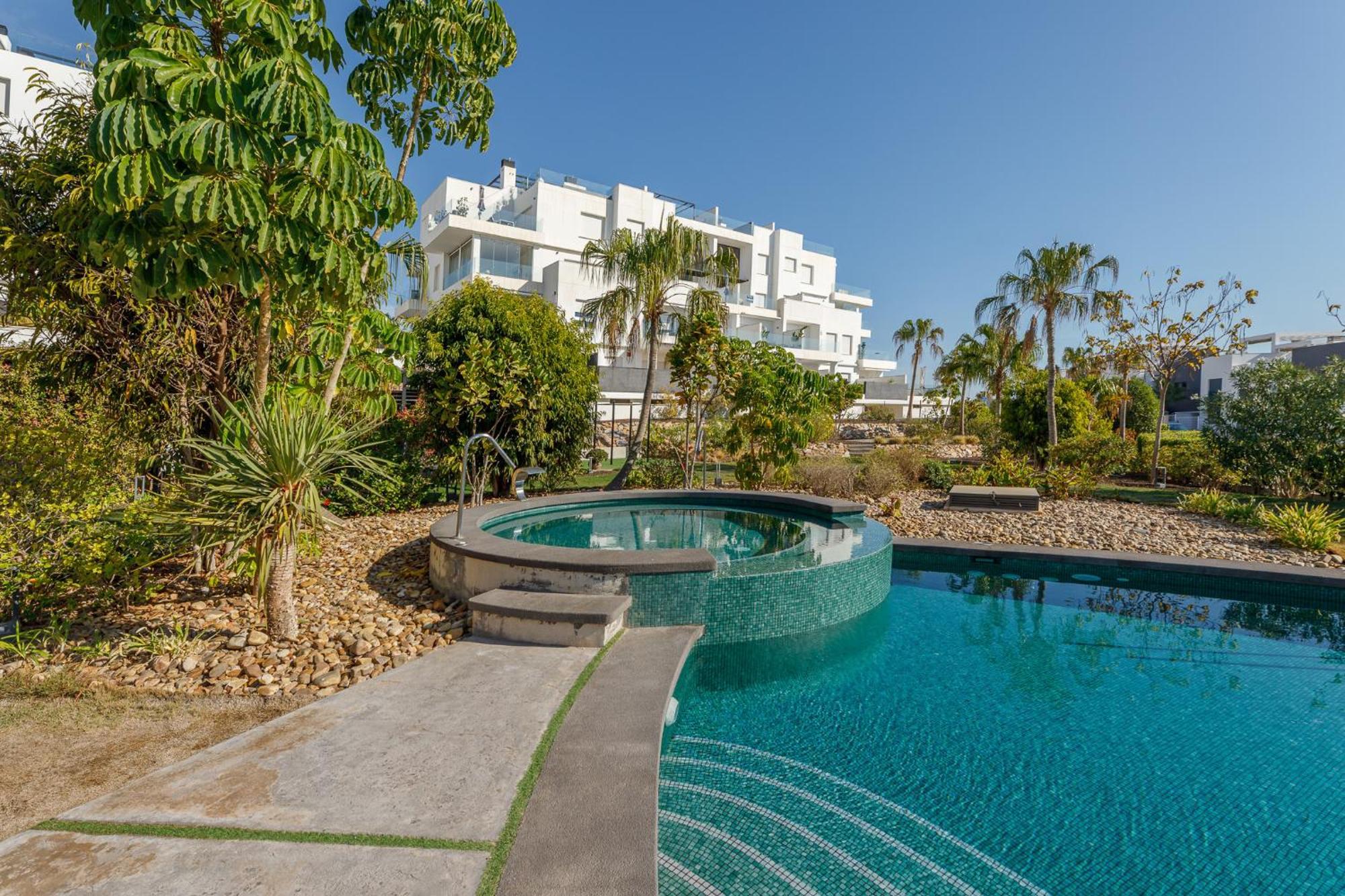 Apartment Laura Residence Bali อาลิกันเต ภายนอก รูปภาพ